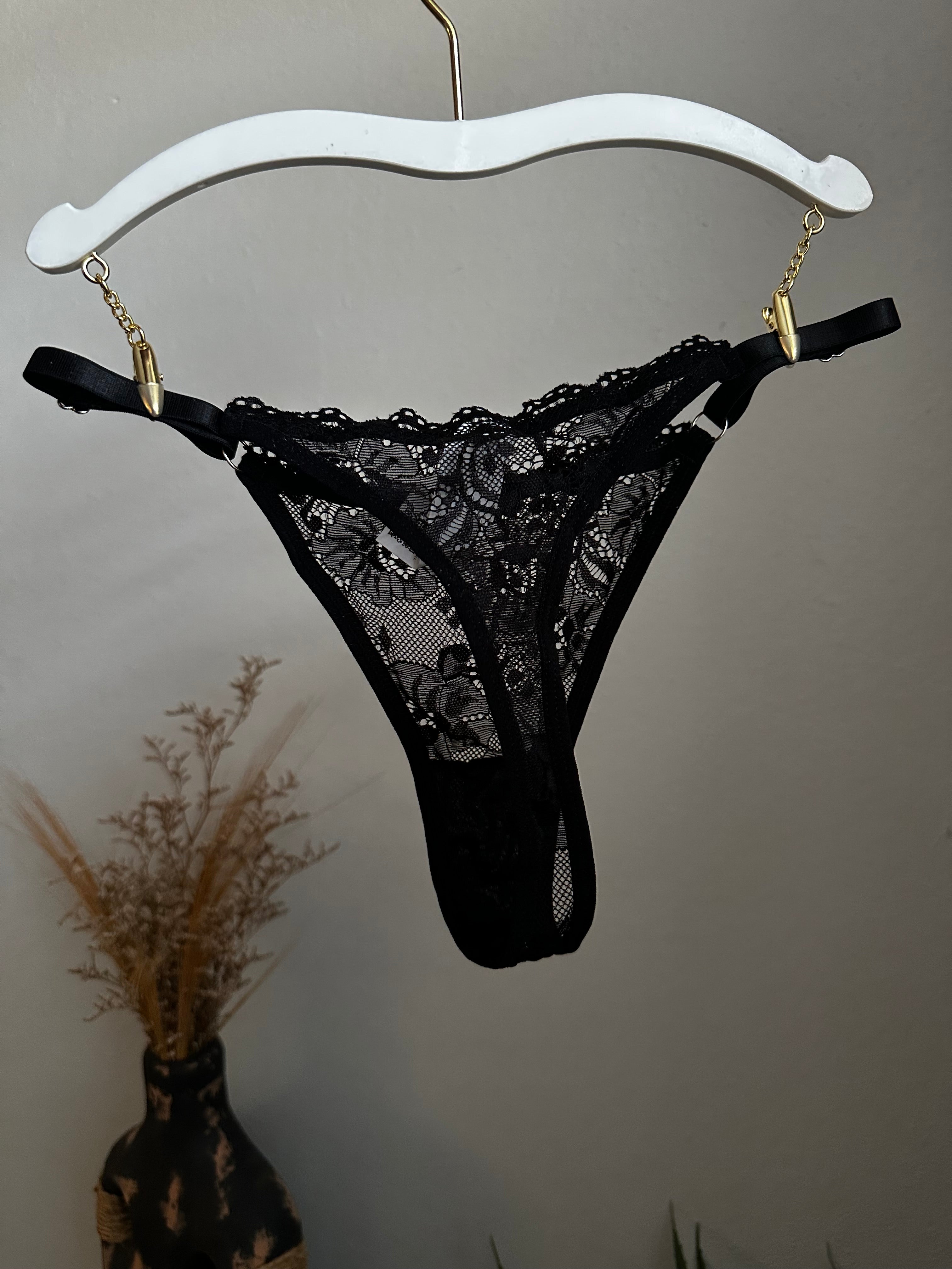 Hot thongs