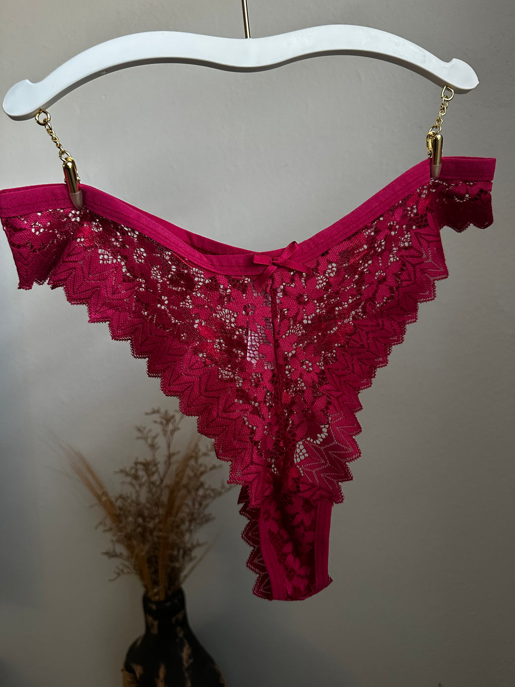 Color thongs